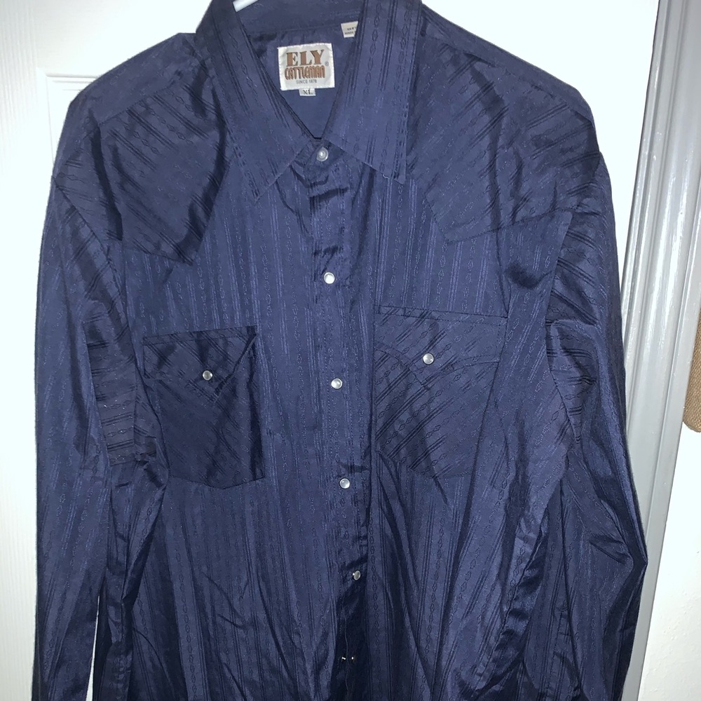 Men’s XL button down